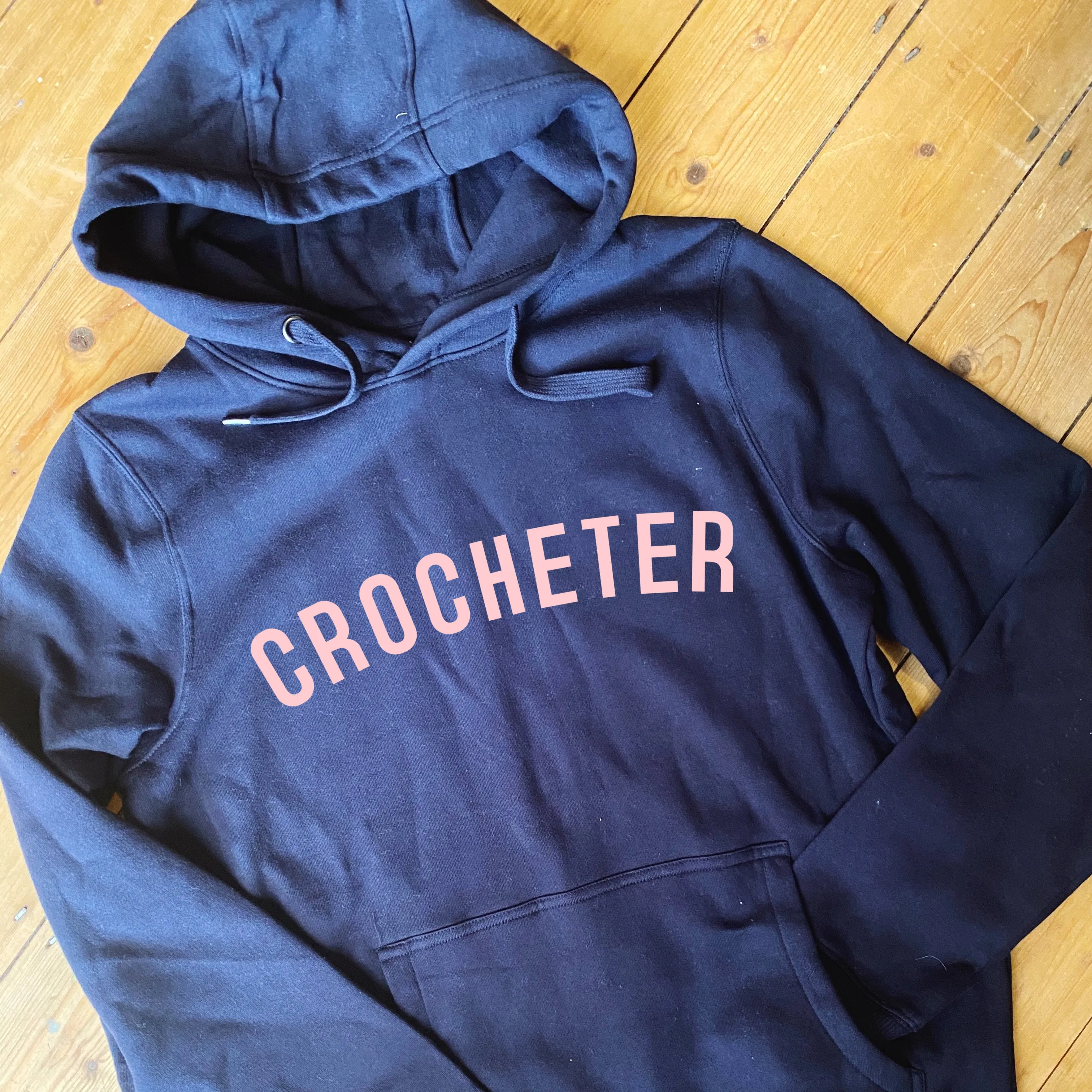 CROCHETER Hoodie - 100% Organic Fairtrade Cotton - Pastel Font