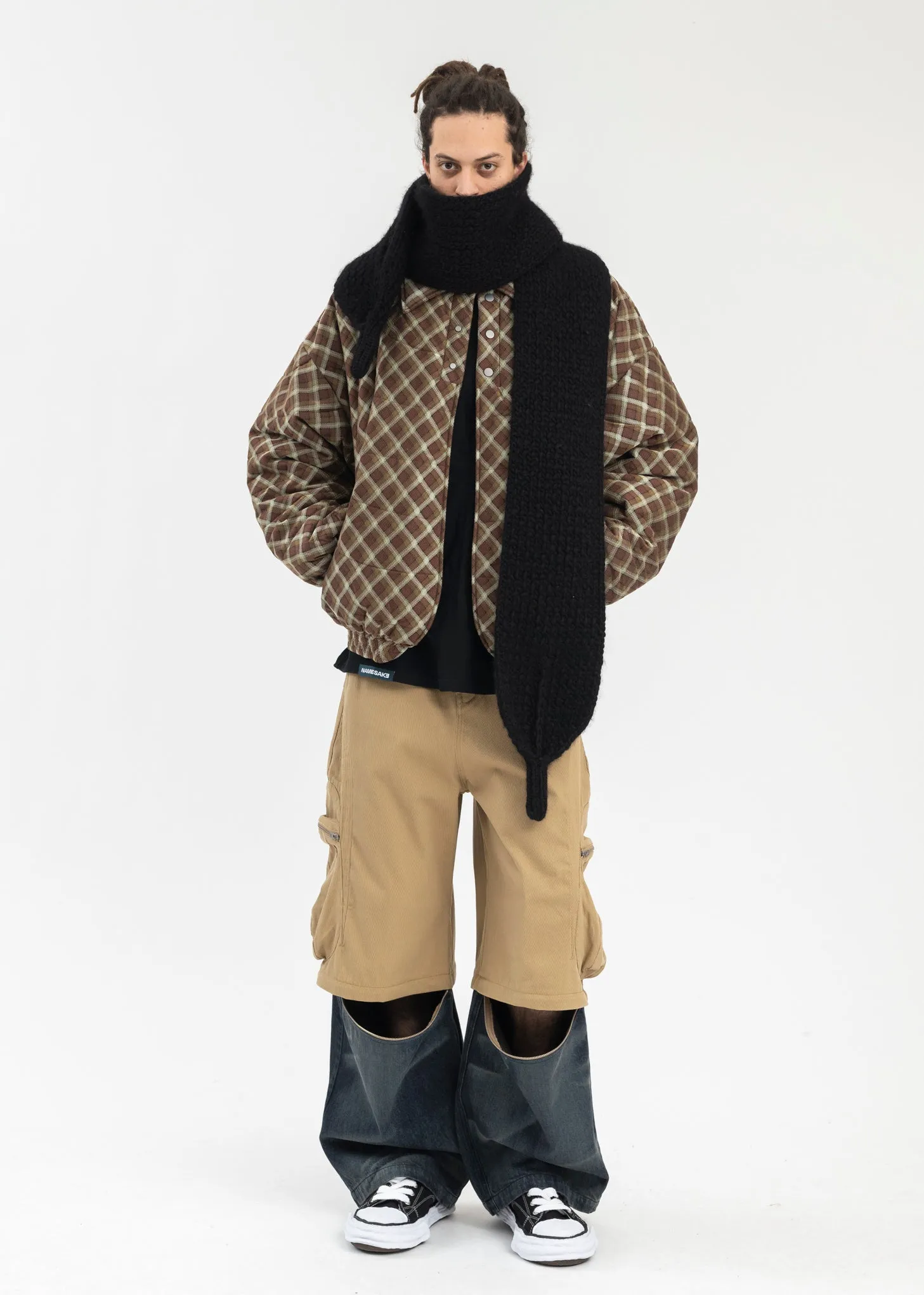EUPHORIC BLACK SHOE LACE SCARF