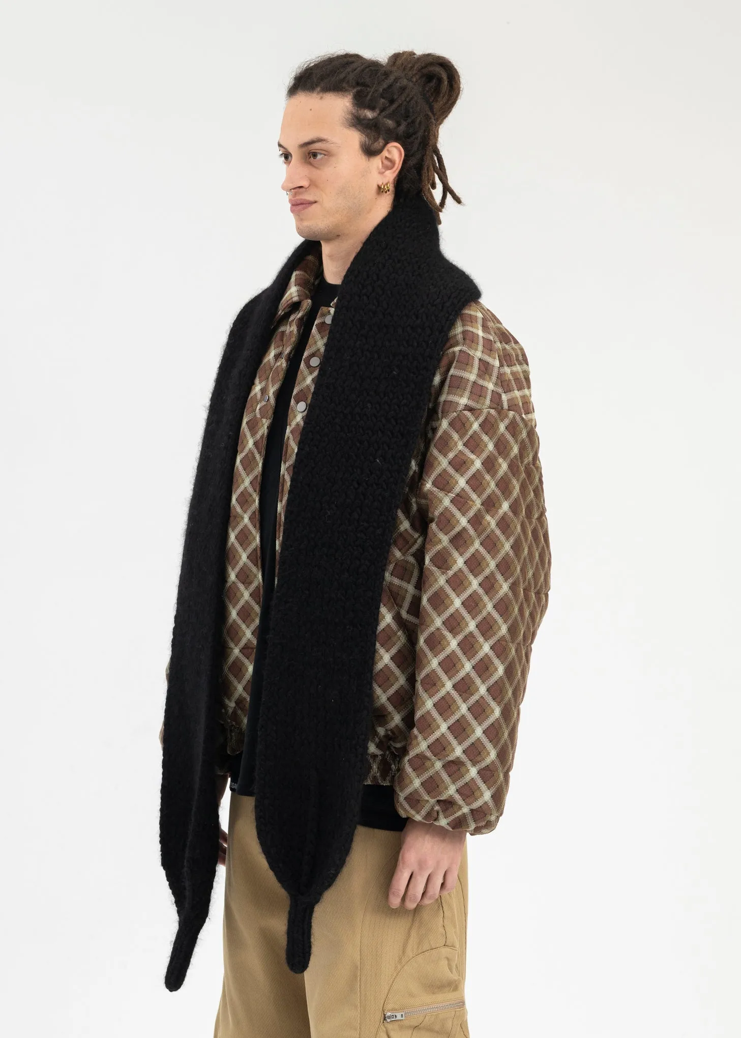 EUPHORIC BLACK SHOE LACE SCARF