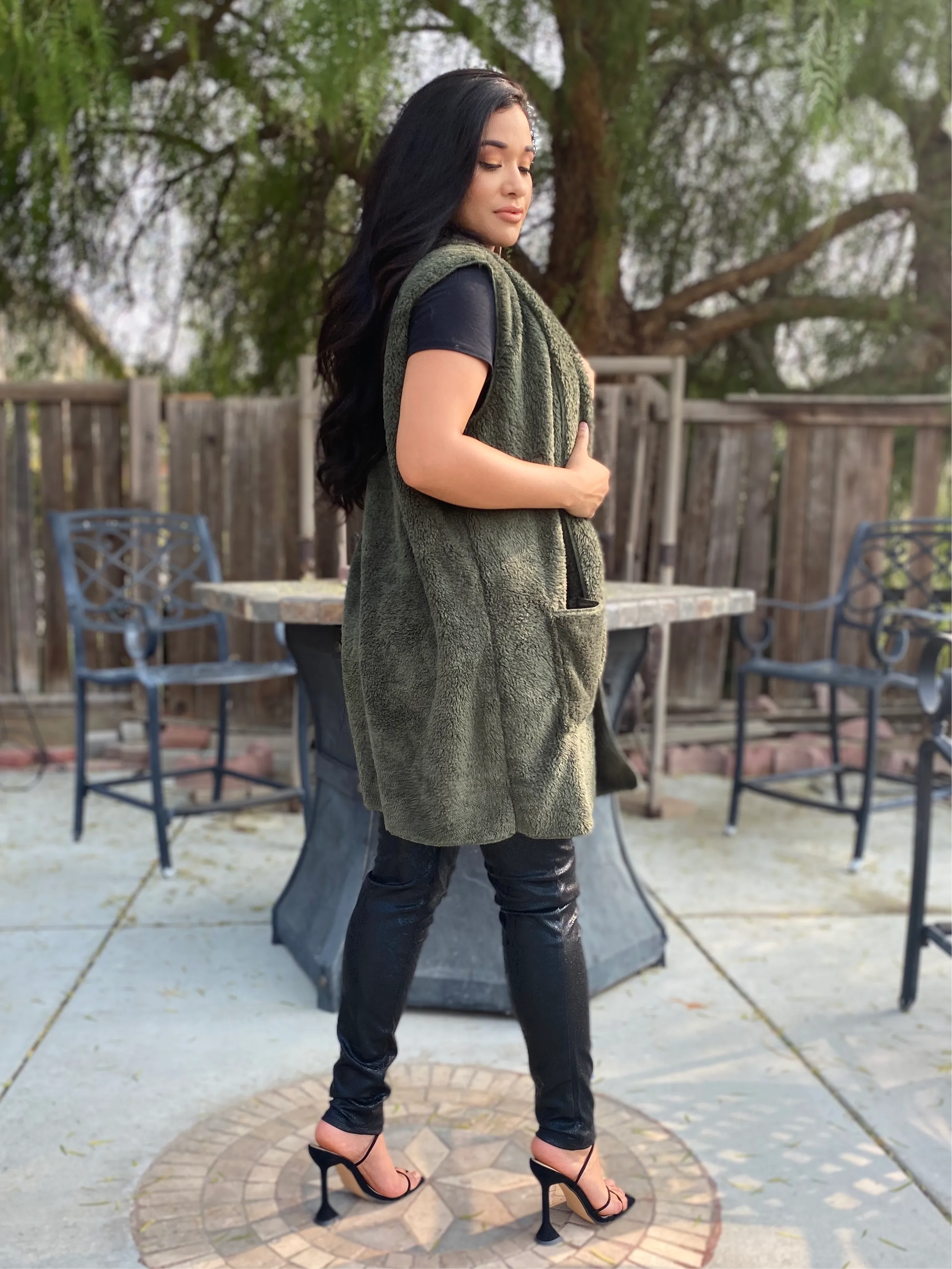 Faux Fur Vest (Olive)