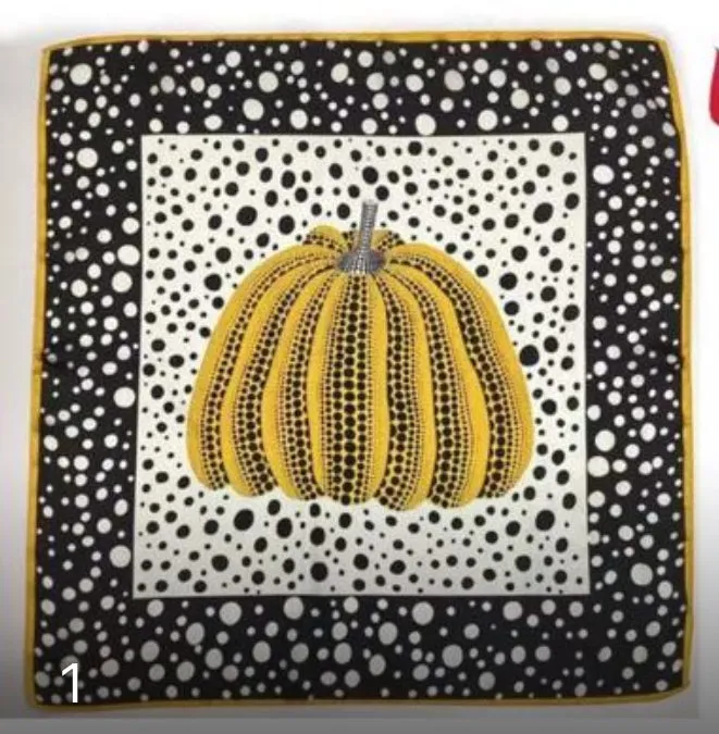 GR- Petits Foulards en Soie