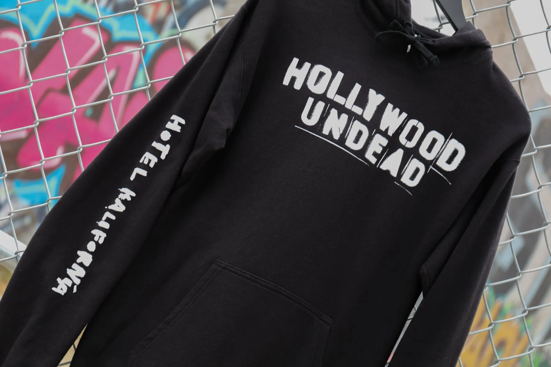 Hotel Kalifornia Logo Pullover Hoodie (Black)