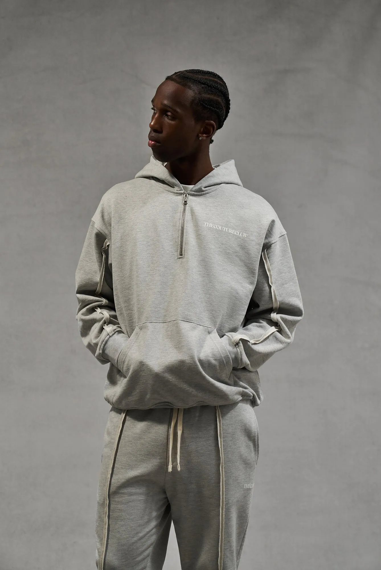 RAW SEAM QUARTER ZIP HOODIE - GREY MARL
