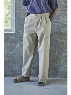 Two Tuck Wide Trousers - Khaki